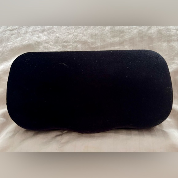 Gucci Black Unisex Aviator Sunglasses Full Inclusion - Picture 5 of 12